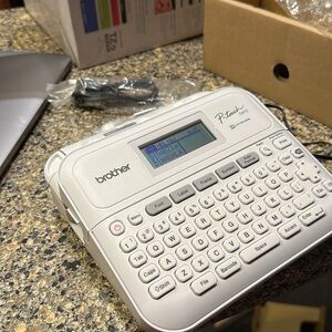 Brother P-Touch D410 Label Maker